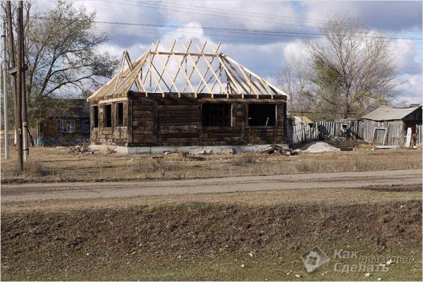 Фото - Дом из шпал своими руками — использование шпал в строительстве домов (+фото)